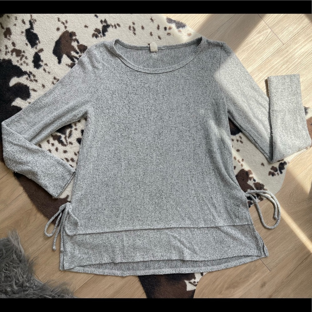 Lazy Sundays- Size S, Long sleeve sweater